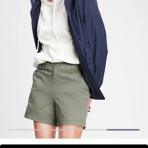 Stretch Twill Shorts